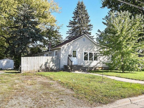 310 Jefferson Street, Cuba City, WI 53807