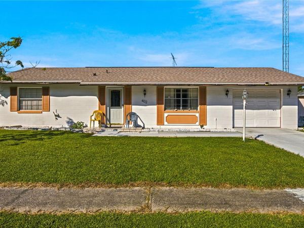 402 MARION OAKS DRIVE, OCALA, FL 34473