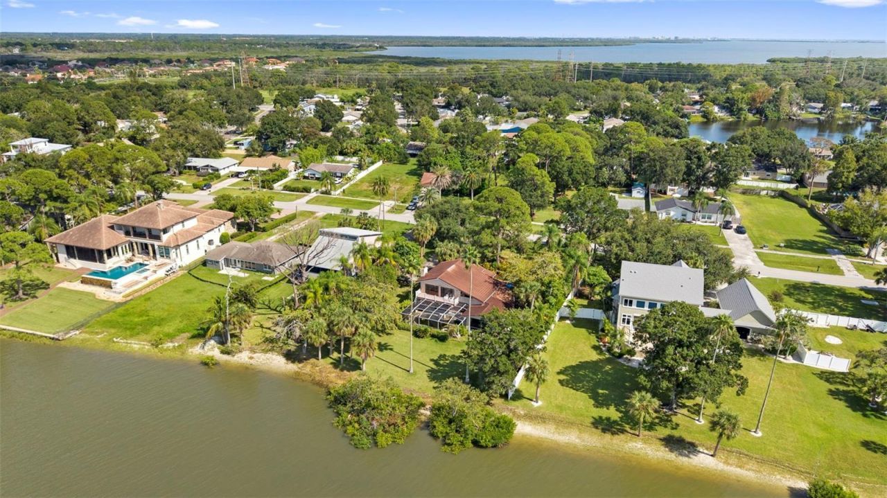600 Shore Drive E, Oldsmar, FL 34677 Photo