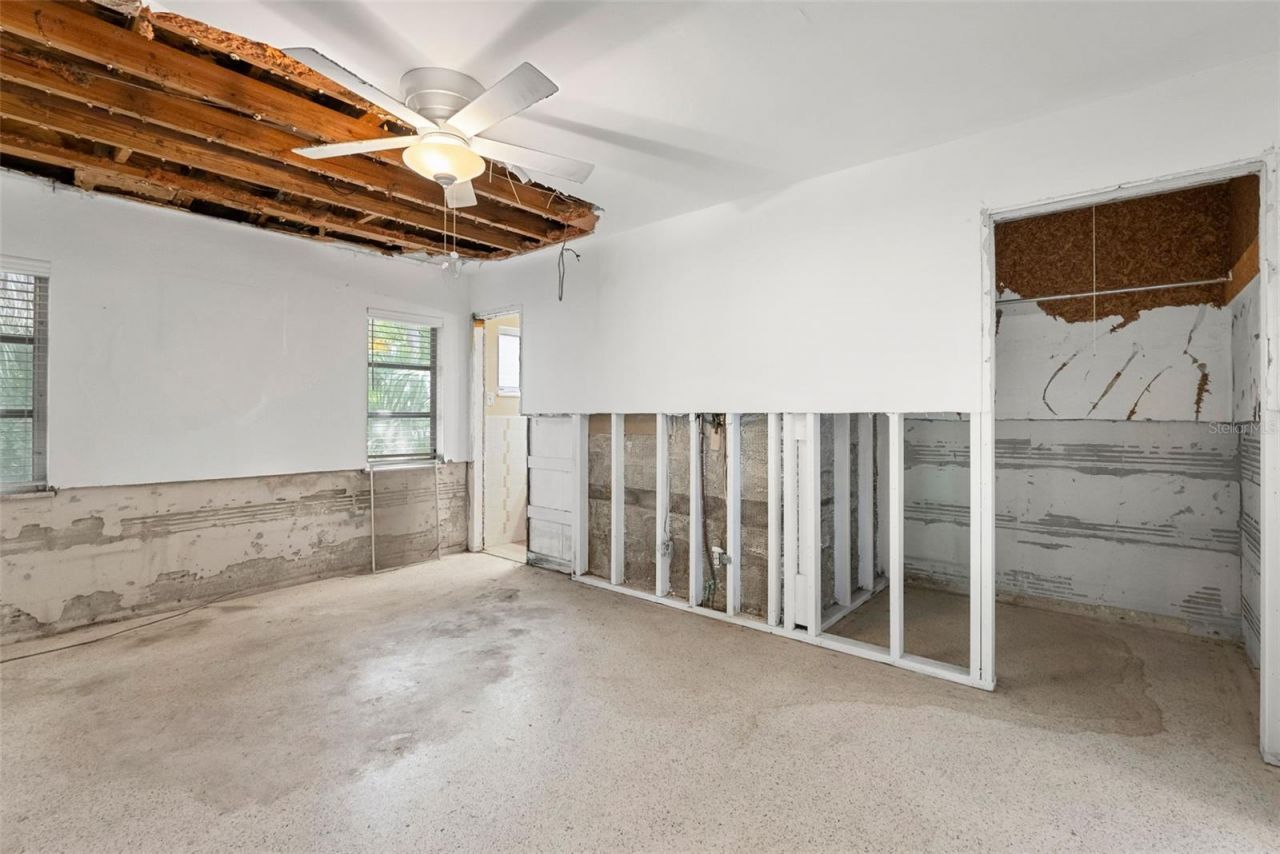 600 Shore Drive E, Oldsmar, FL 34677 Photo