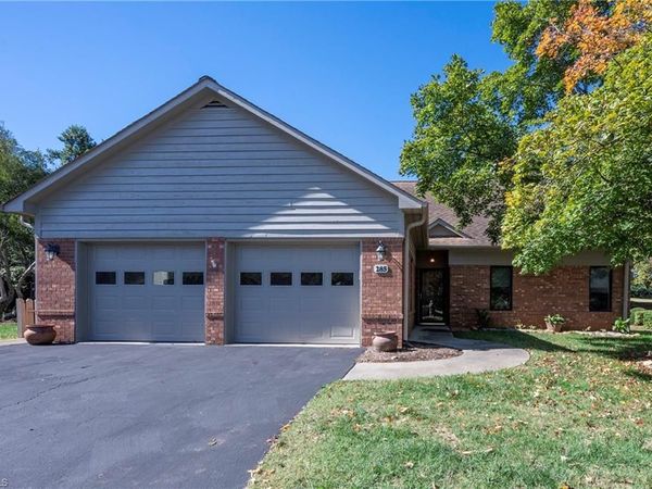 285 Hollybrook Drive , Bermuda Run, NC 27006