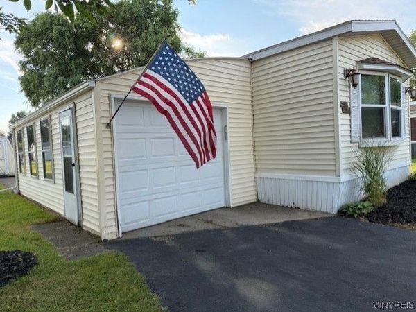 54 Alsace Street , Buffalo, NY 14224