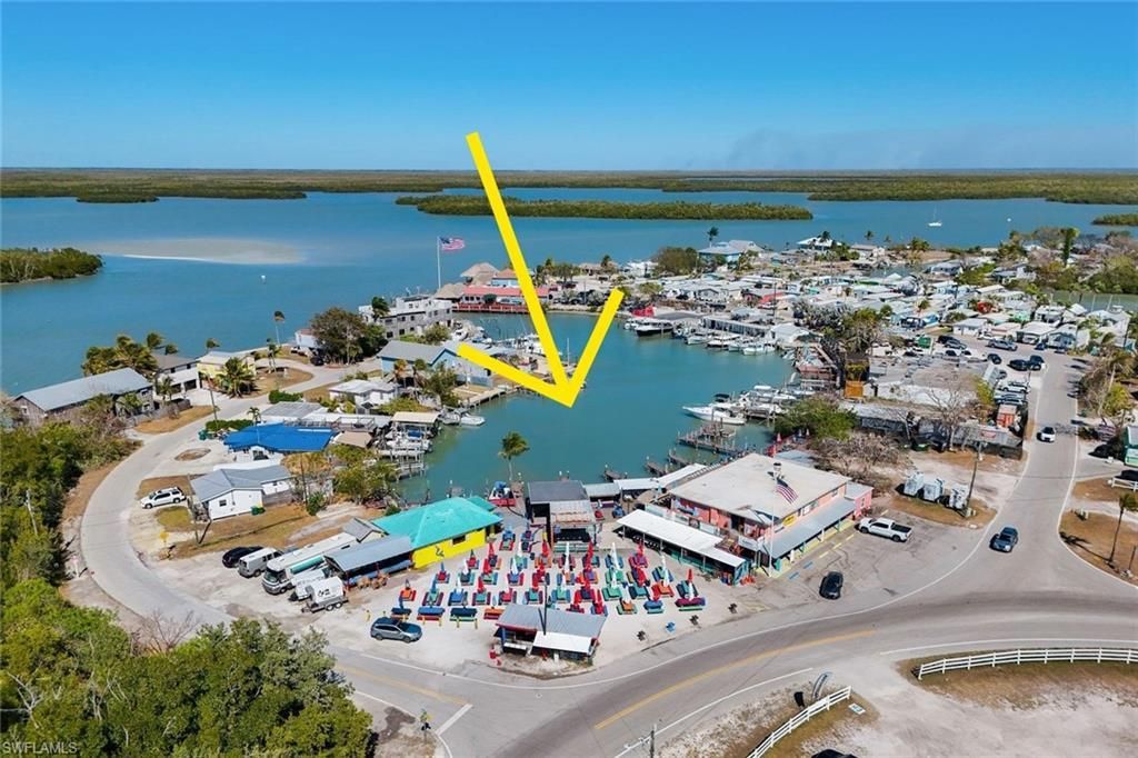 610 Sunset Dr , Goodland, FL 34140 Photo