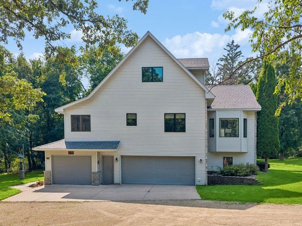 11415 242nd Court E, Lakeville, MN 55044