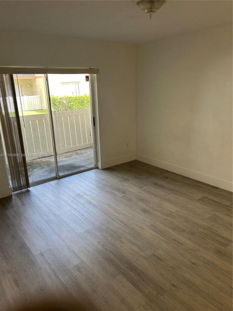18870 NW 57th Ave, Unit 104, Hialeah, FL 33015 Photo
