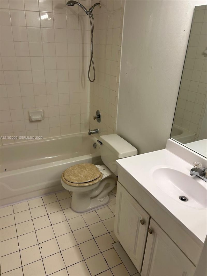 18870 NW 57th Ave, Unit 104, Hialeah, FL 33015 Photo