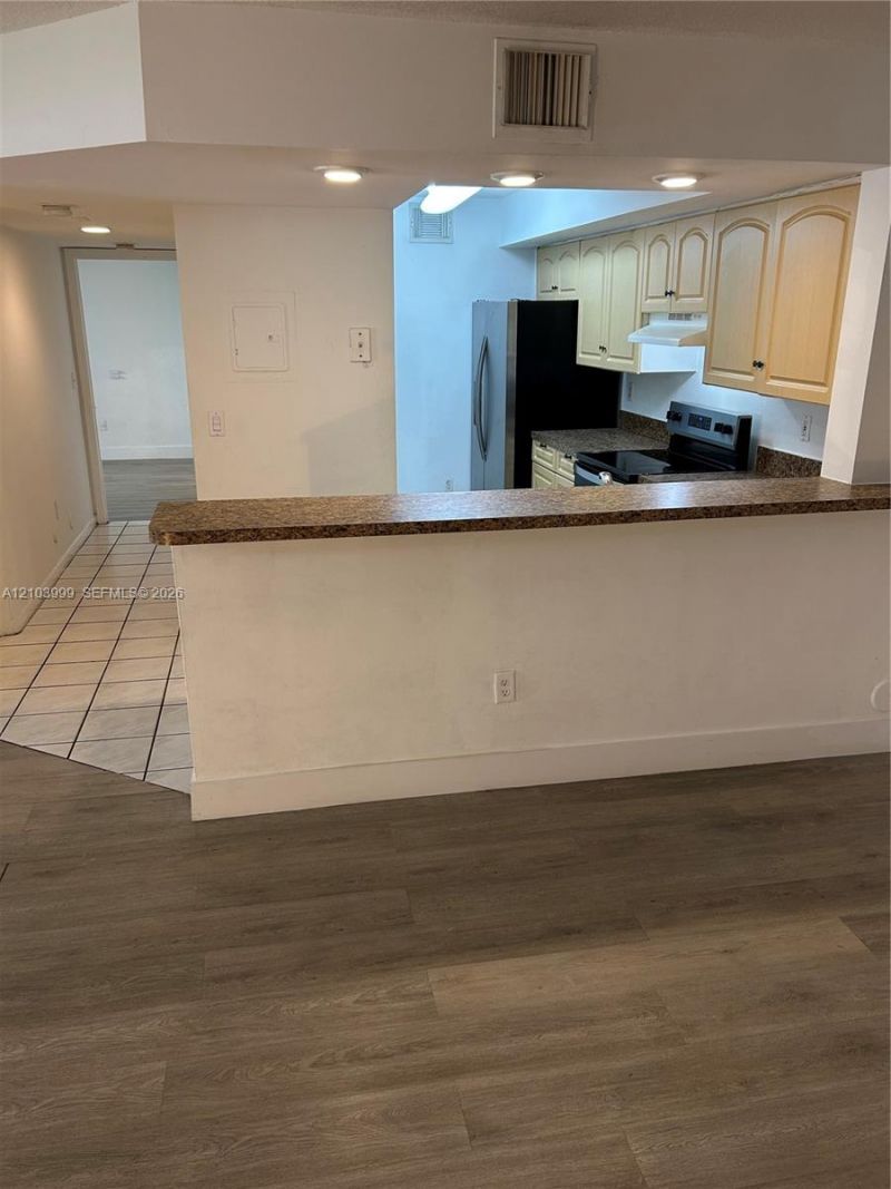 18870 NW 57th Ave, Unit 104, Hialeah, FL 33015 Photo
