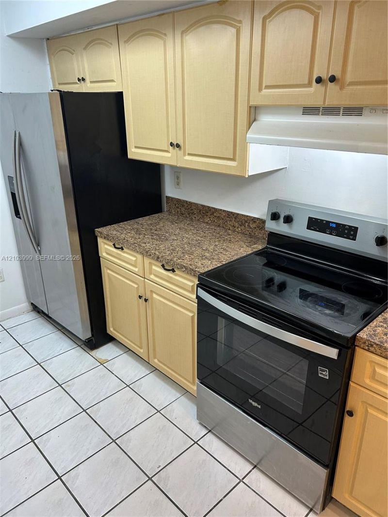 18870 NW 57th Ave, Unit 104, Hialeah, FL 33015 Photo