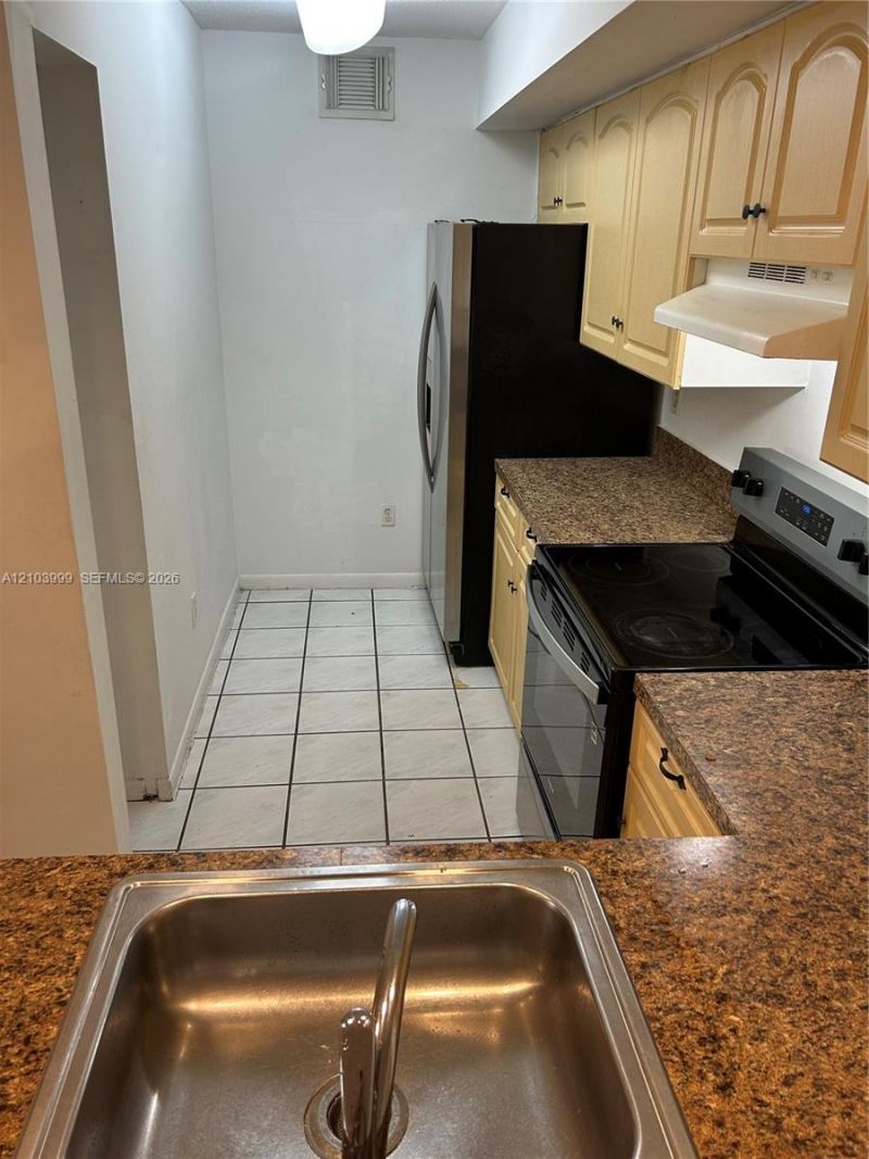18870 NW 57th Ave, Unit 104, Hialeah, FL 33015 Photo