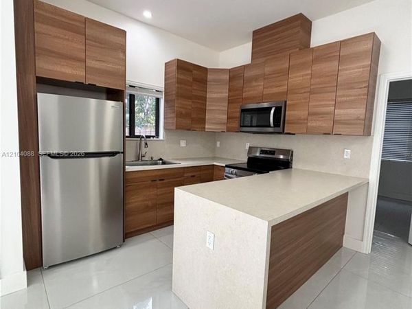 5737 Cleveland St , Unit 1, Hollywood, FL 33021