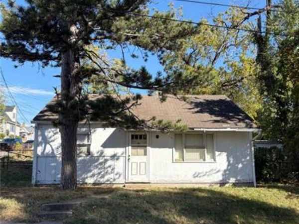 1332 Central Avenue , St Louis, MO 63139