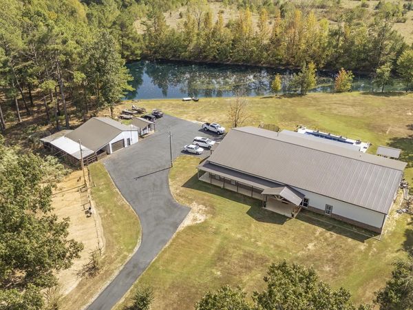 127 WILLOW RD, Middleton, TN 38052