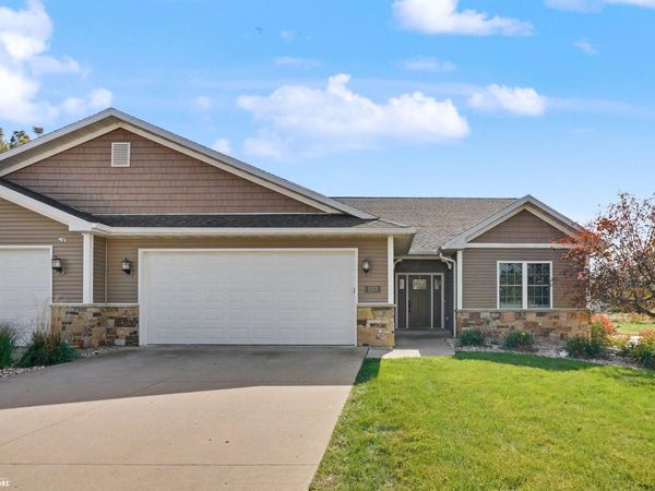 5193 Turnberry Court, Burlington, IA 52601
