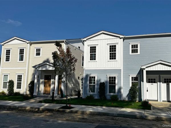7 Patton Avenue , Unit 1B, Wyandanch, NY 11798