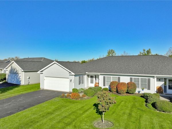 328 Walker Drive, Canandaigua, NY 14424