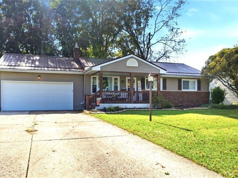 3940 Loma Vista Drive, Boardman, OH 44511 Photo 2