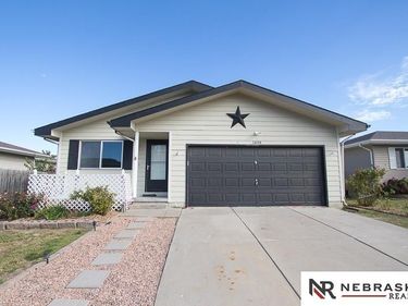 2608 NW Chambers Drive, Lincoln, NE 68524