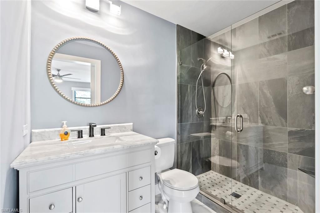 183 Round Key Cir, Unit D4, Naples, FL 34112 Photo