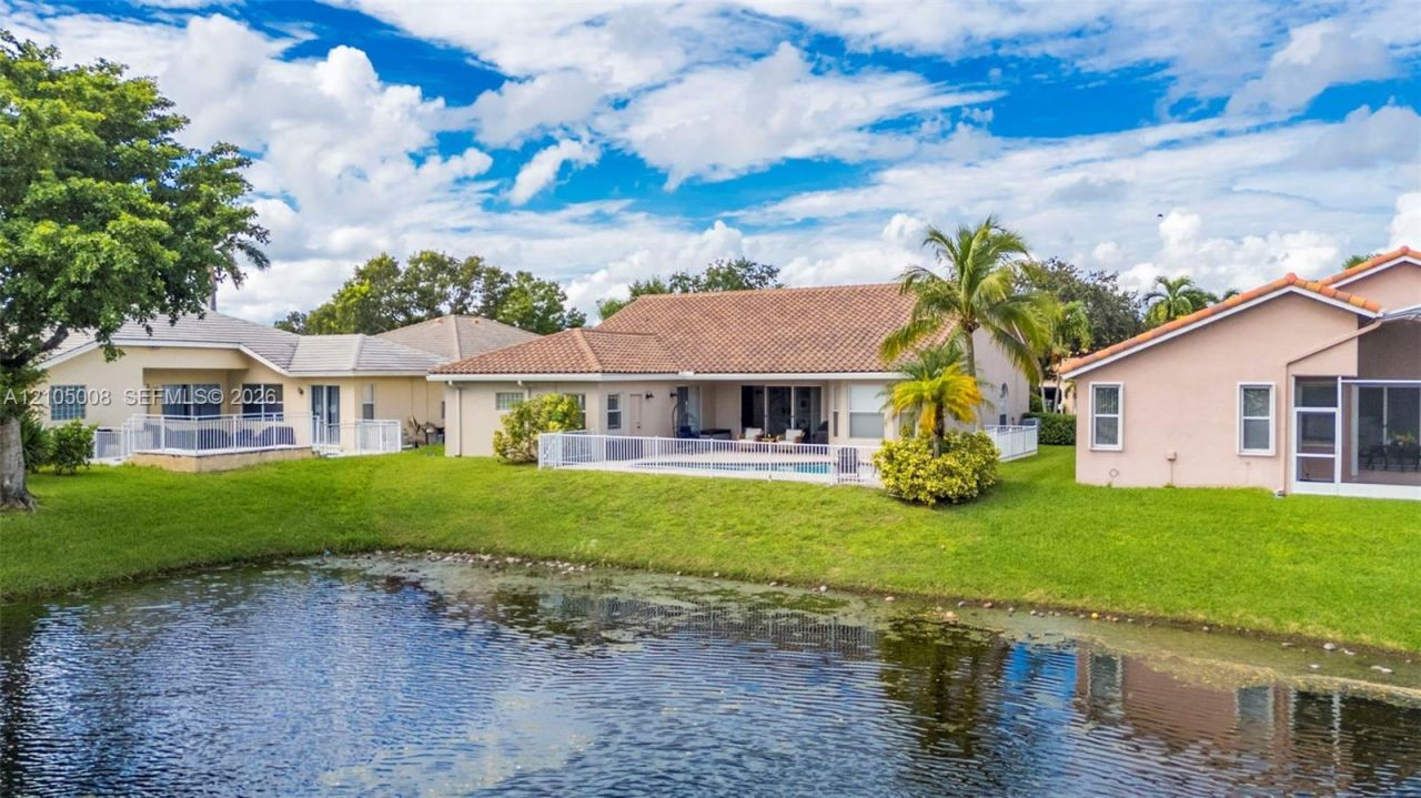 7360 NW 60th Ln, Parkland, FL 33067 Photo
