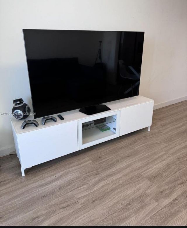 401 69th St, Unit 603, Miami Beach, FL 33141 Photo