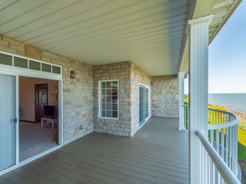 2972 Whispering Shores Dr, Vermilion, OH 44089 Photo 18