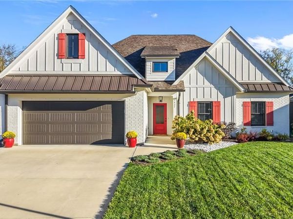 1427 Legacy Court, Troy, OH 45373