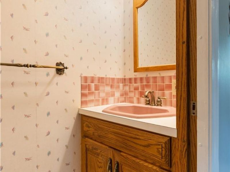 6468 Yost Street NW, Canton, OH 44718 Photo 20