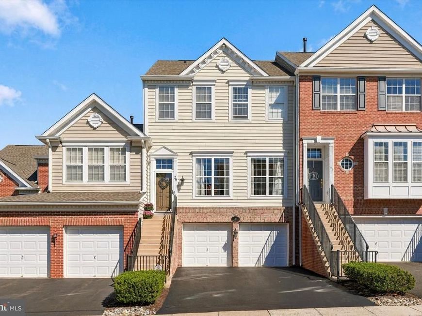 26 Cornerstone Court, Unit 3702, Doylestown, PA 18901 Main Photo