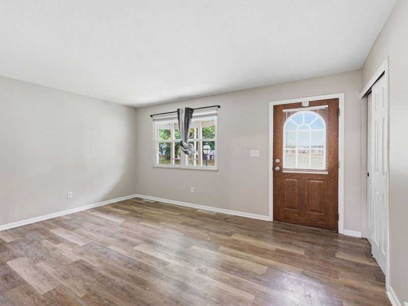 Columbus, OH 43232 Photo 6
