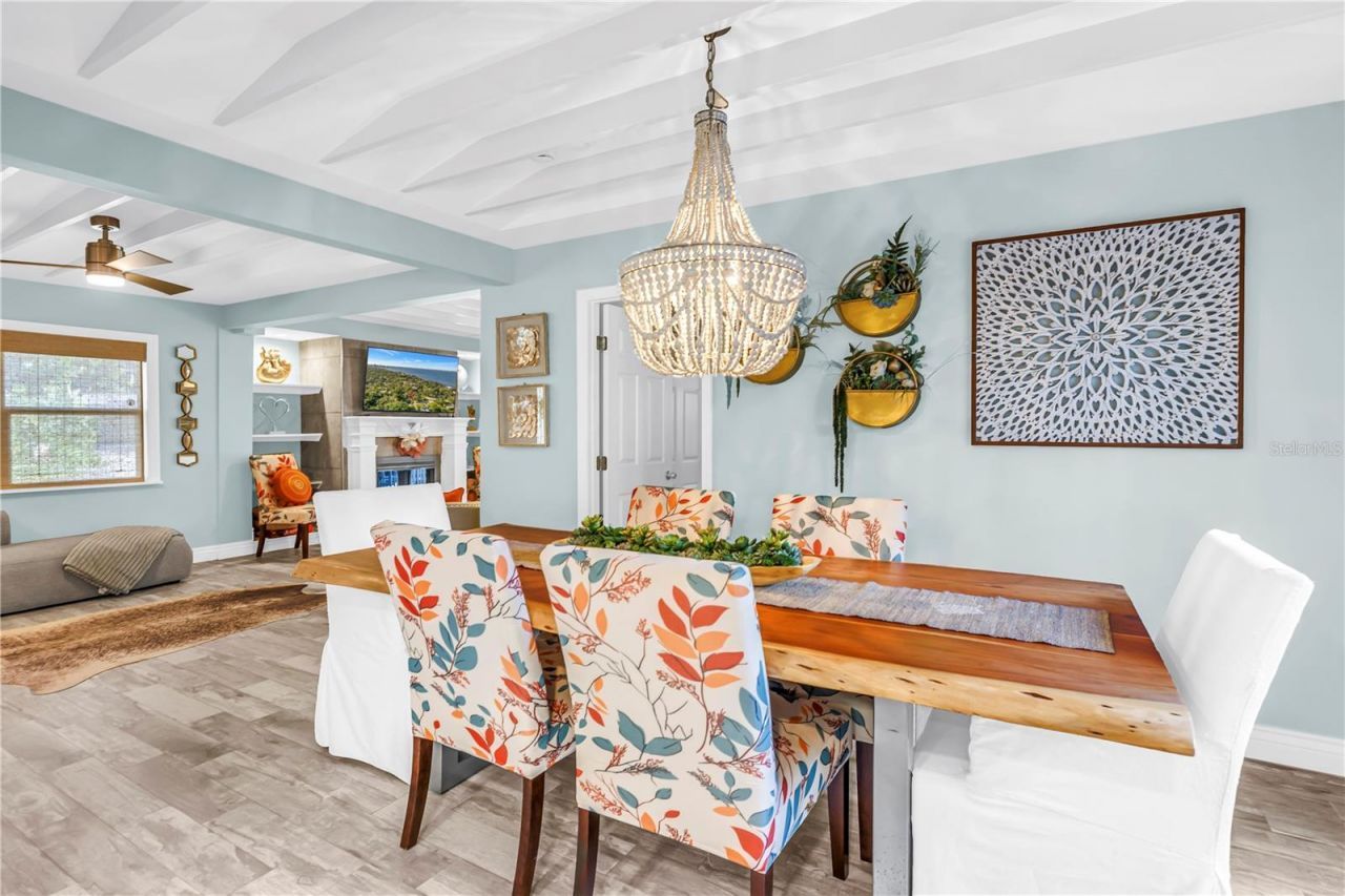 844 Patterson Drive, Sarasota, FL 34234 Photo
