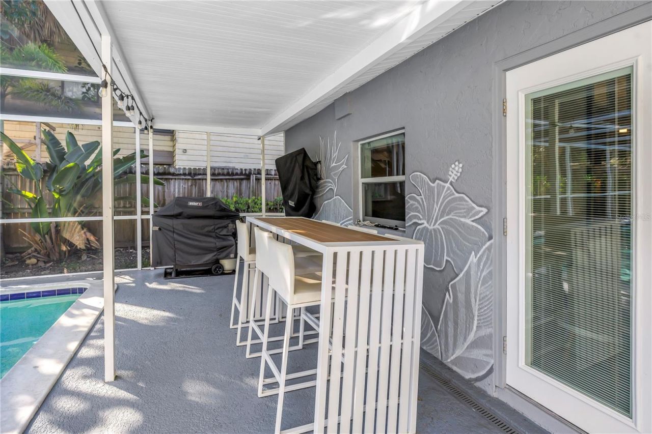 844 Patterson Drive, Sarasota, FL 34234 Photo