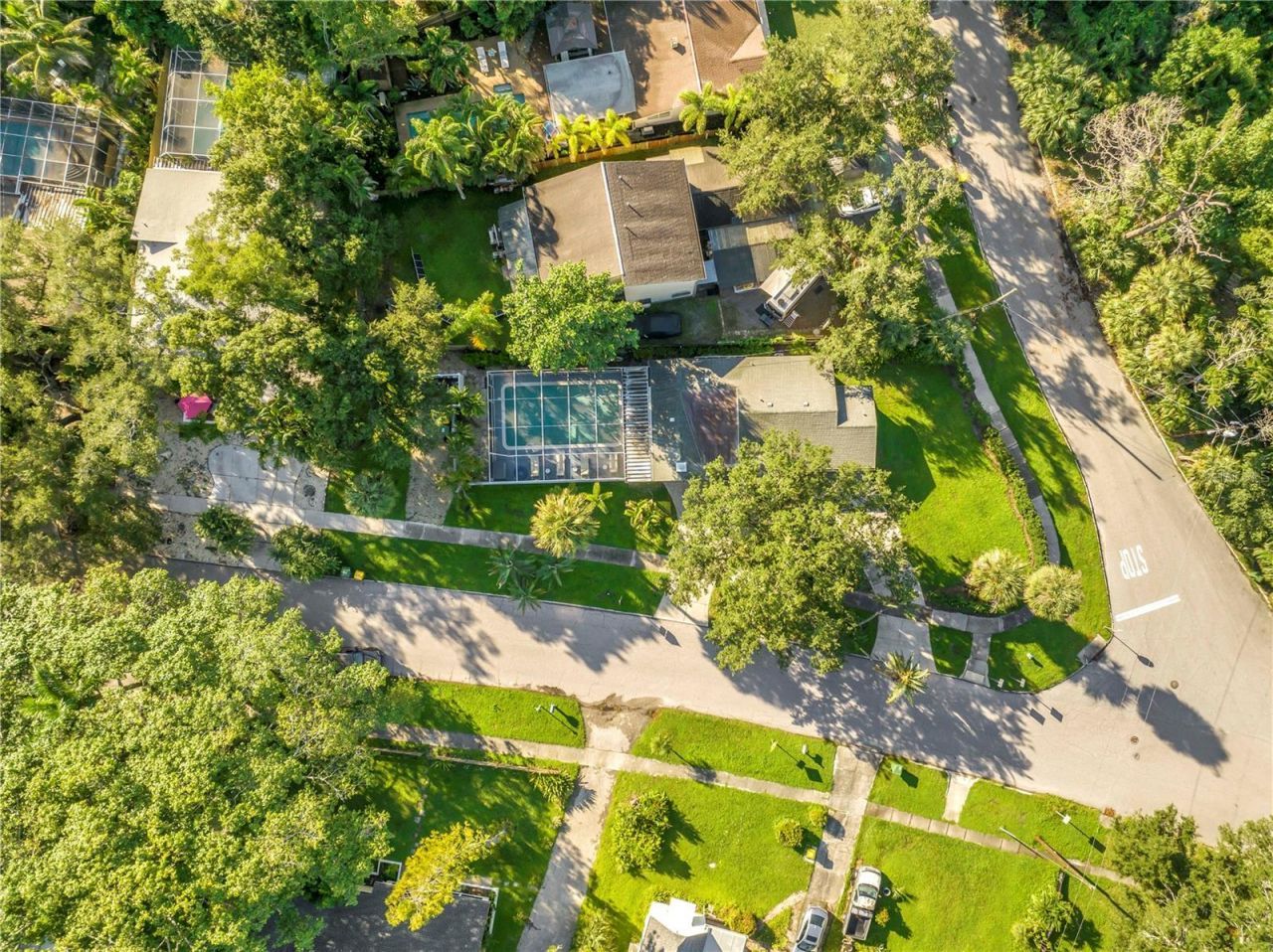 844 Patterson Drive, Sarasota, FL 34234 Photo