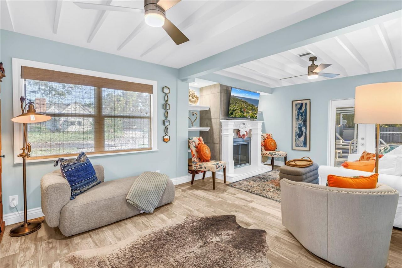 844 Patterson Drive, Sarasota, FL 34234 Photo