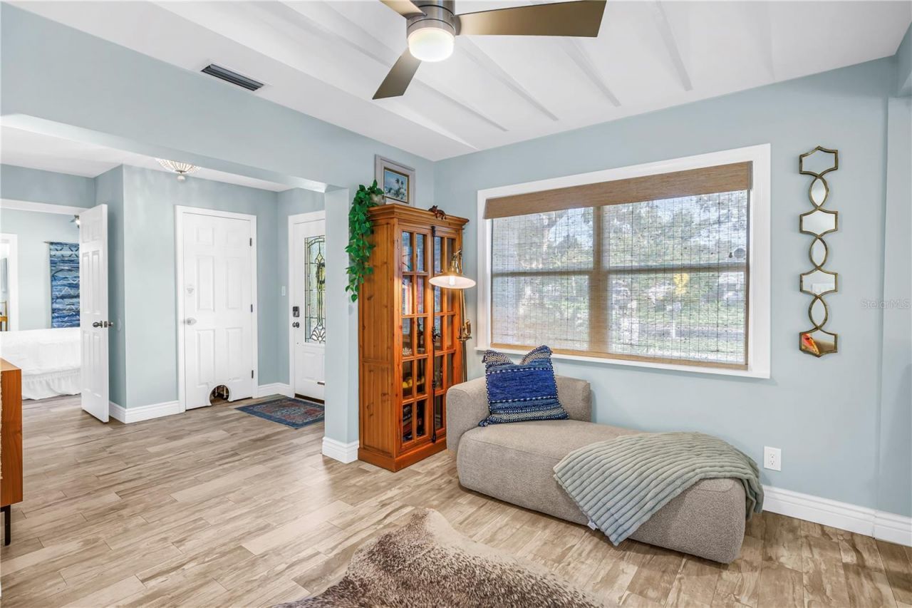 844 Patterson Drive, Sarasota, FL 34234 Photo