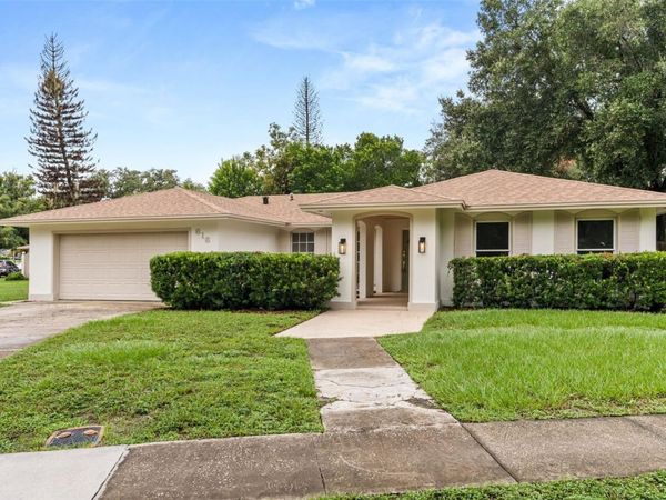 616 LAKE HOWELL ROAD , MAITLAND, FL 32751