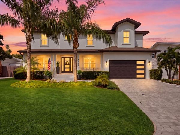 4835 W BAY VILLA AVENUE, TAMPA, FL 33611