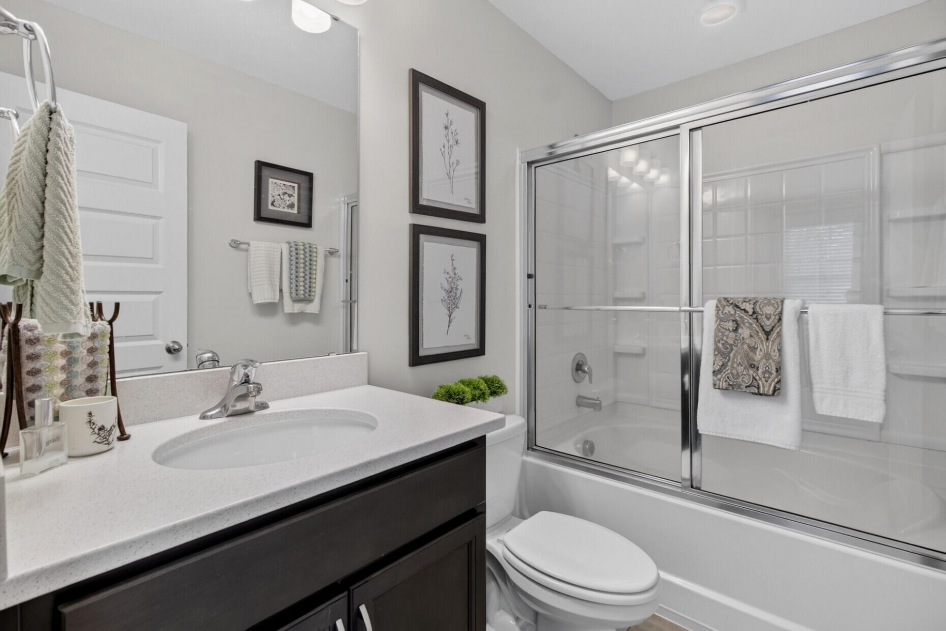 7808 Park Gate Drive Photo 25
