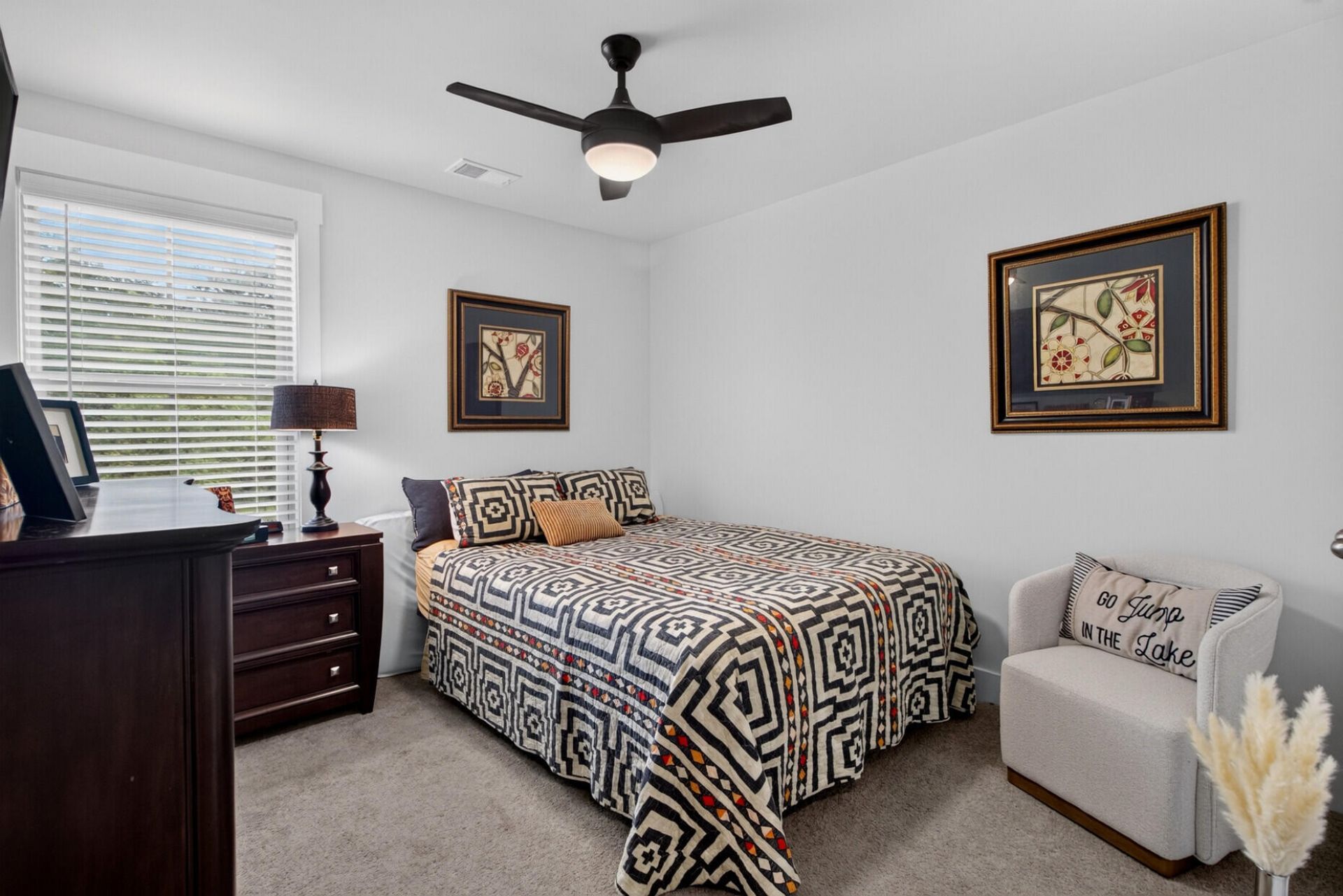 7808 Park Gate Drive Photo 27