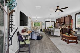 7808 Park Gate Drive photo 4