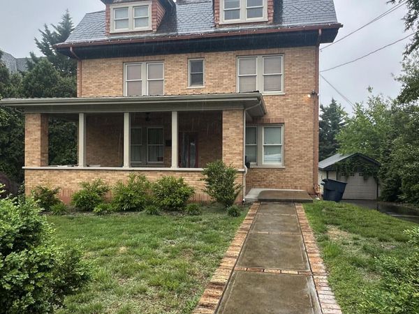2319 Avenham AVE SW, Roanoke, VA 24014
