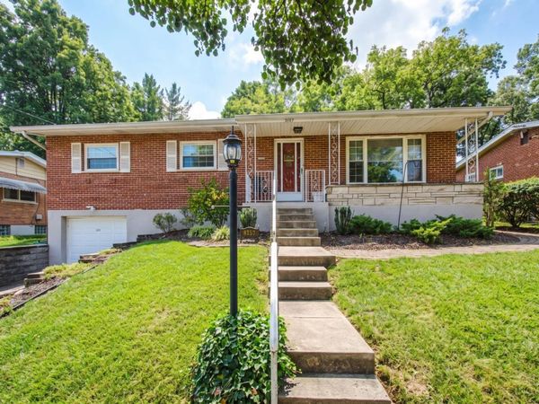 5137 Grossepointe Lane, Cincinnati, OH 45238