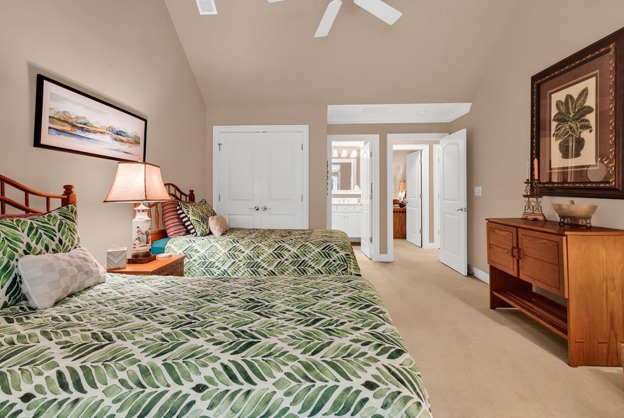 343 Huntington Lake Circle Photo 28