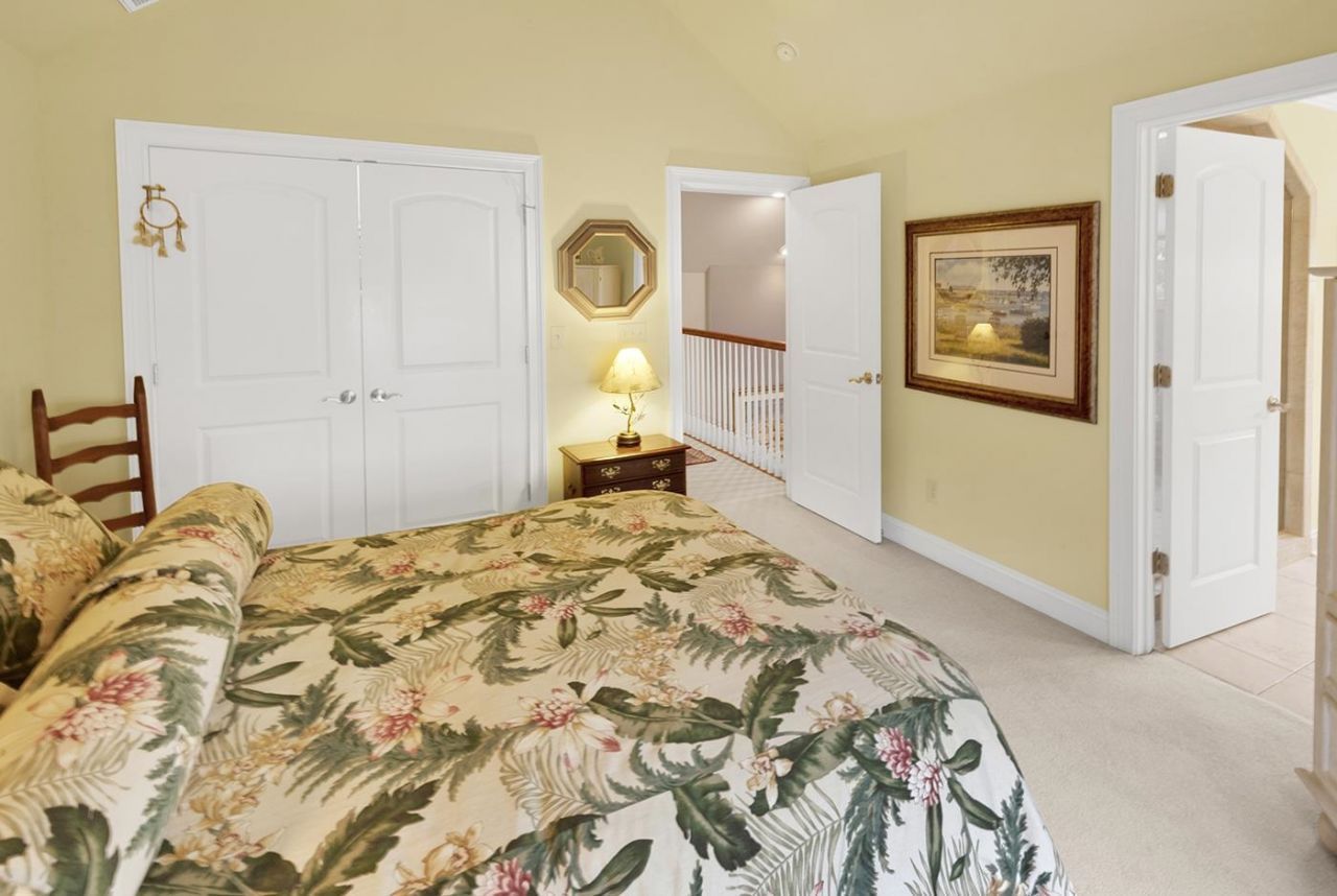 343 Huntington Lake Circle Photo 34