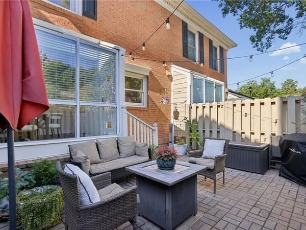 76 Mount Vernon Circle , Sandy Springs, GA 30338