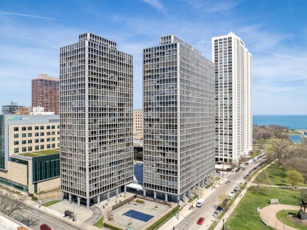 340 W Diversey Parkway , Unit 2216, Chicago, IL 60657