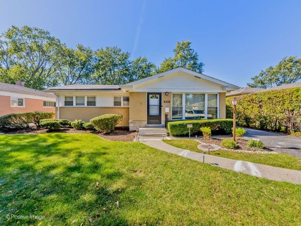 9338 Keeler Avenue , Skokie, IL 60076