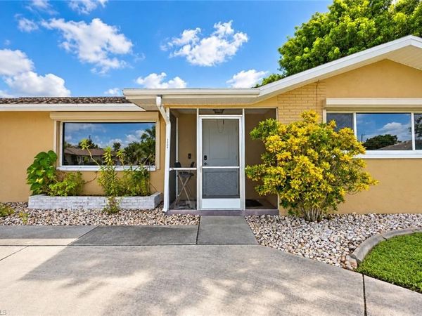1204 SE 35th ST , CAPE CORAL, FL 33904