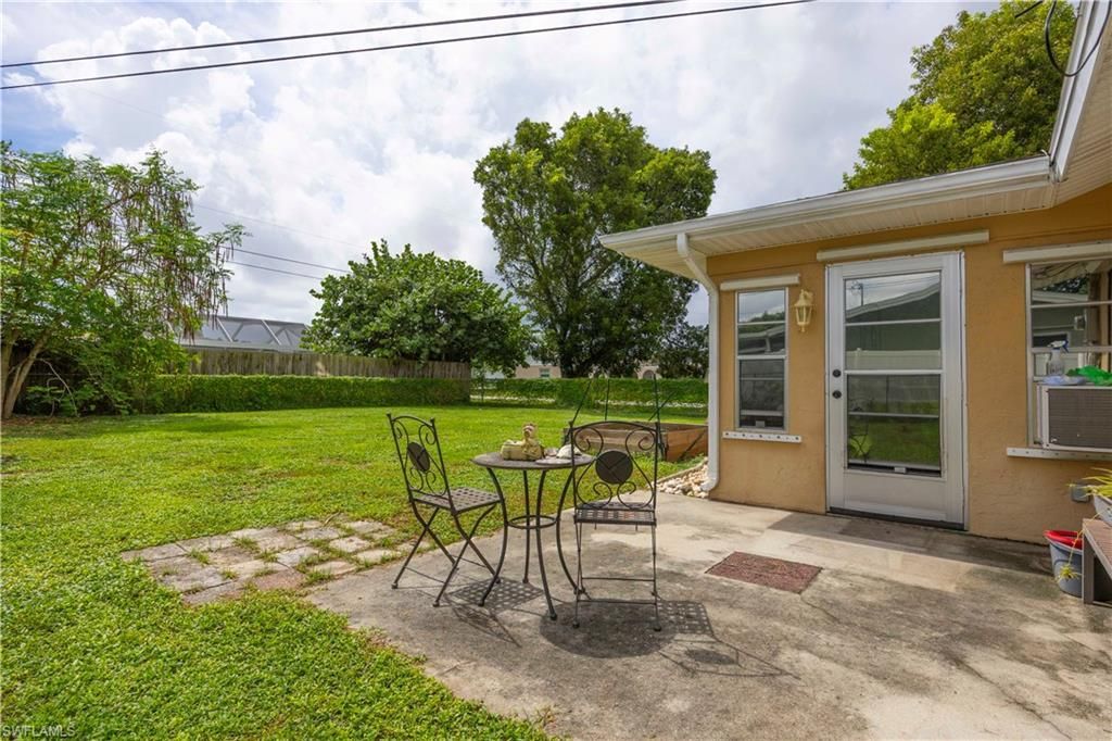 1204 SE 35th St , Cape Coral, FL 33904 Photo