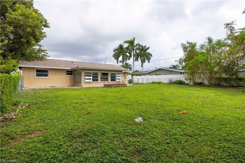 1204 SE 35th St , Cape Coral, FL 33904 Photo