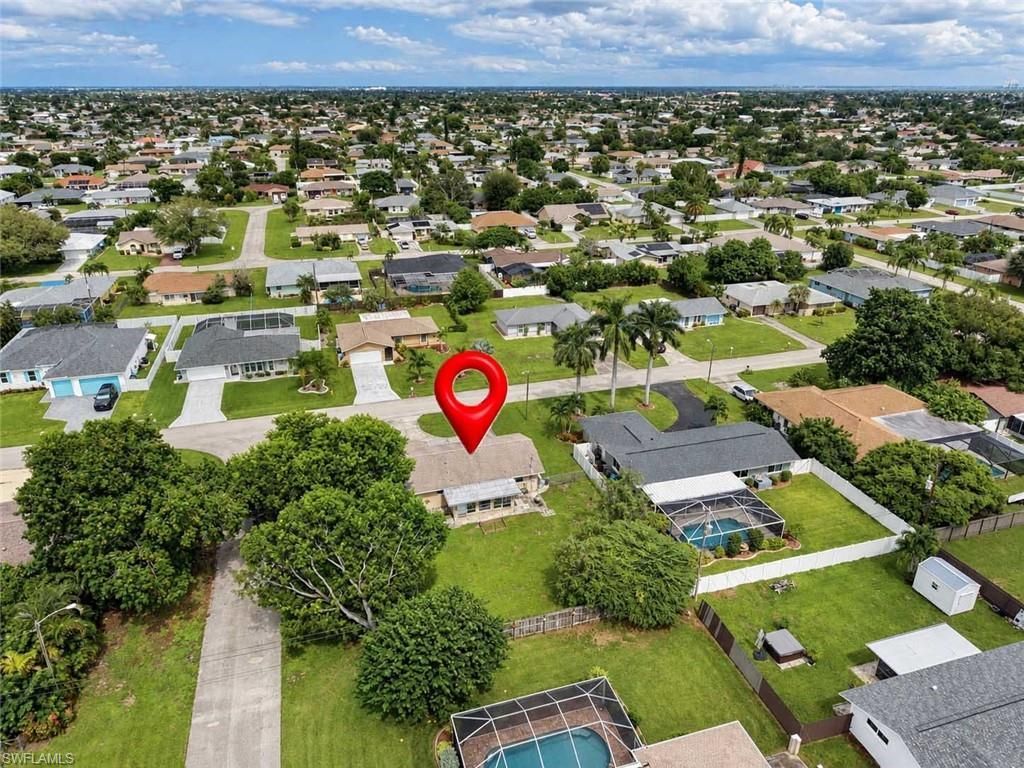 1204 SE 35th St , Cape Coral, FL 33904 Photo